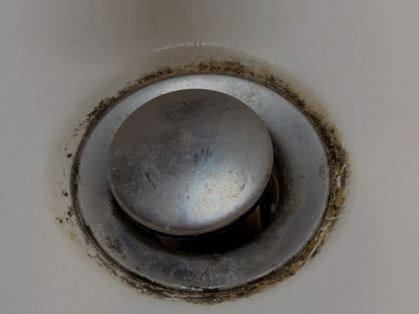Les sanitaires avant intervention