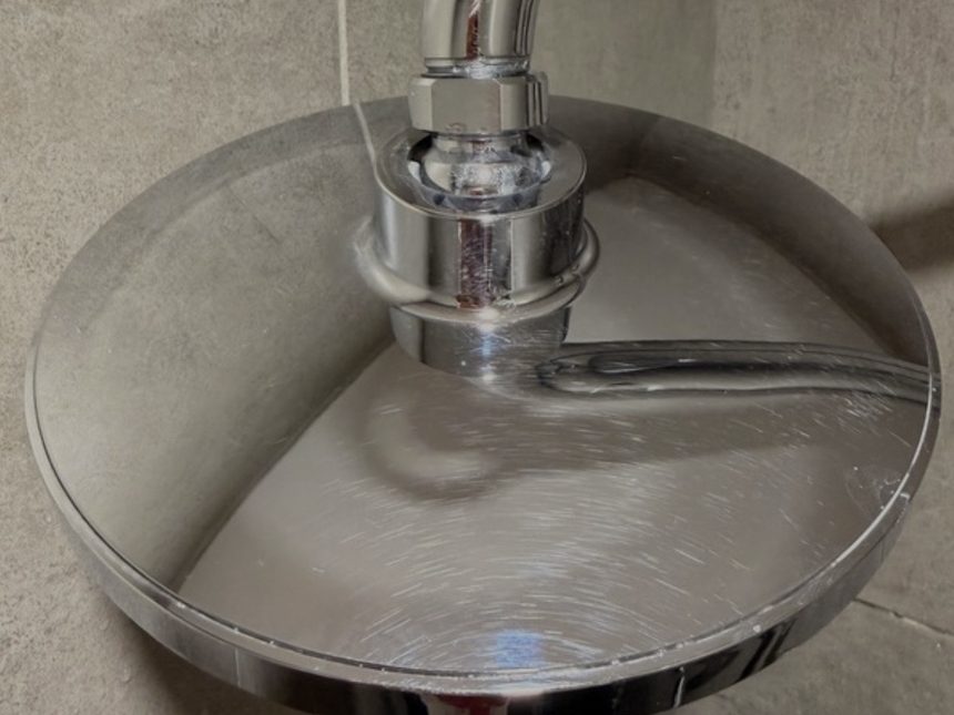 La même douche après intervention